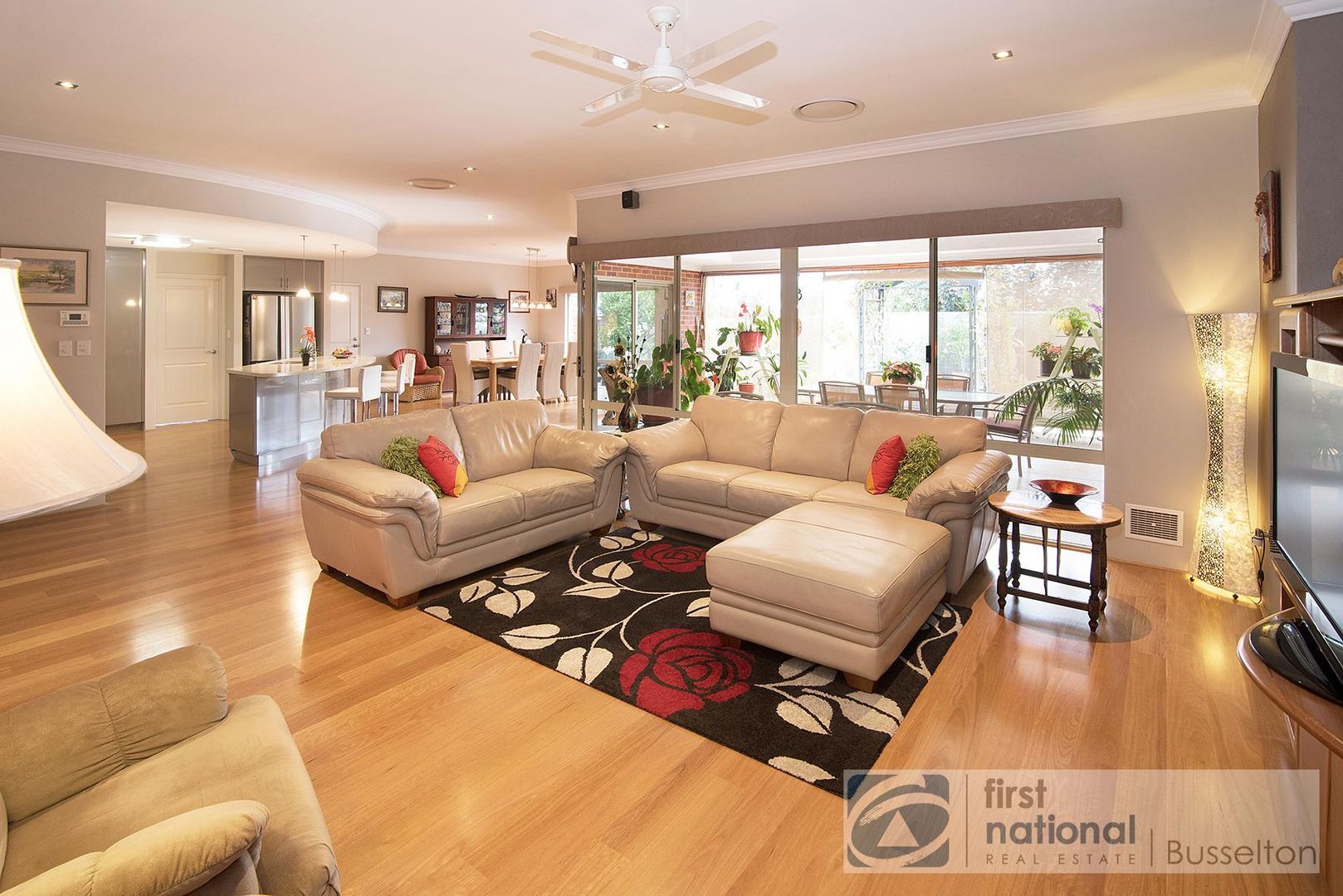 4 Pianobox Boulevard, West Busselton WA 6280, Image 2