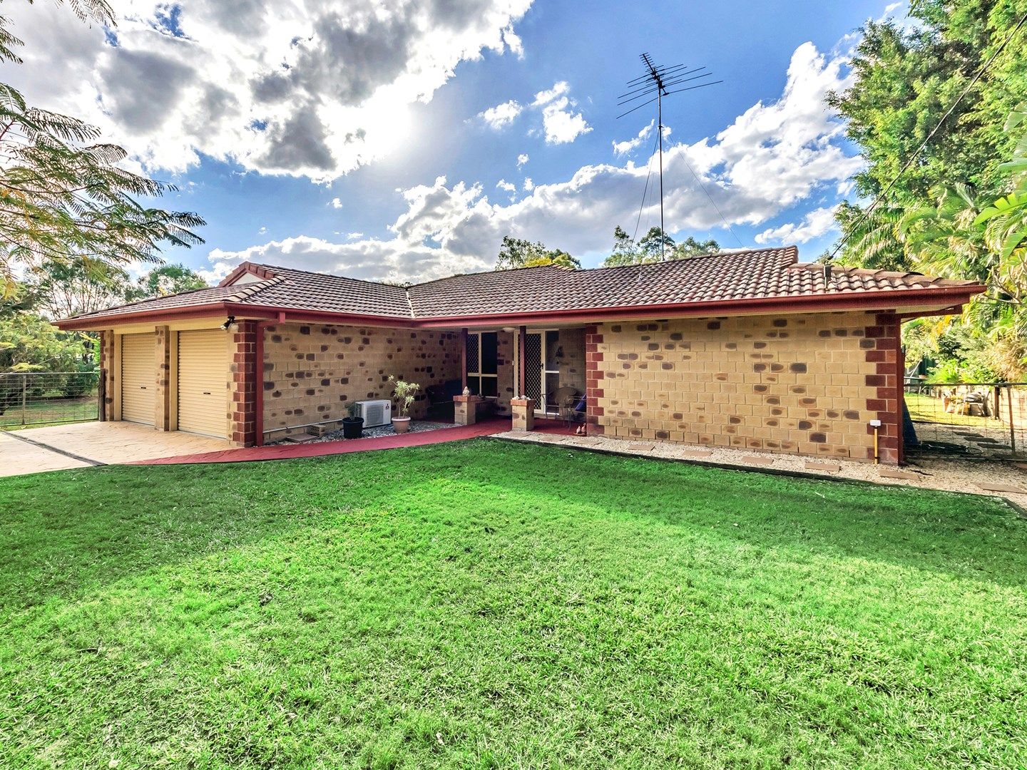 Dayboro QLD 4521 5 beds house for Sale, For Sale 2014592216 Domain