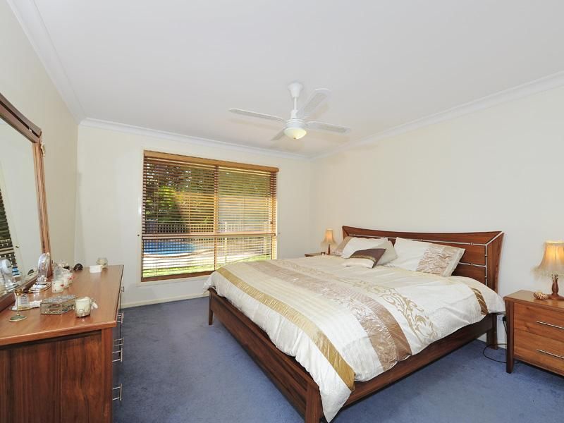 23 Van Dyck Rise, MACKENZIE QLD 4156, Image 2