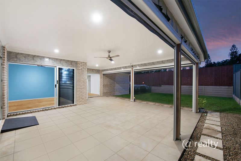 9 Riverside Circuit, Joyner QLD 4500, Image 2