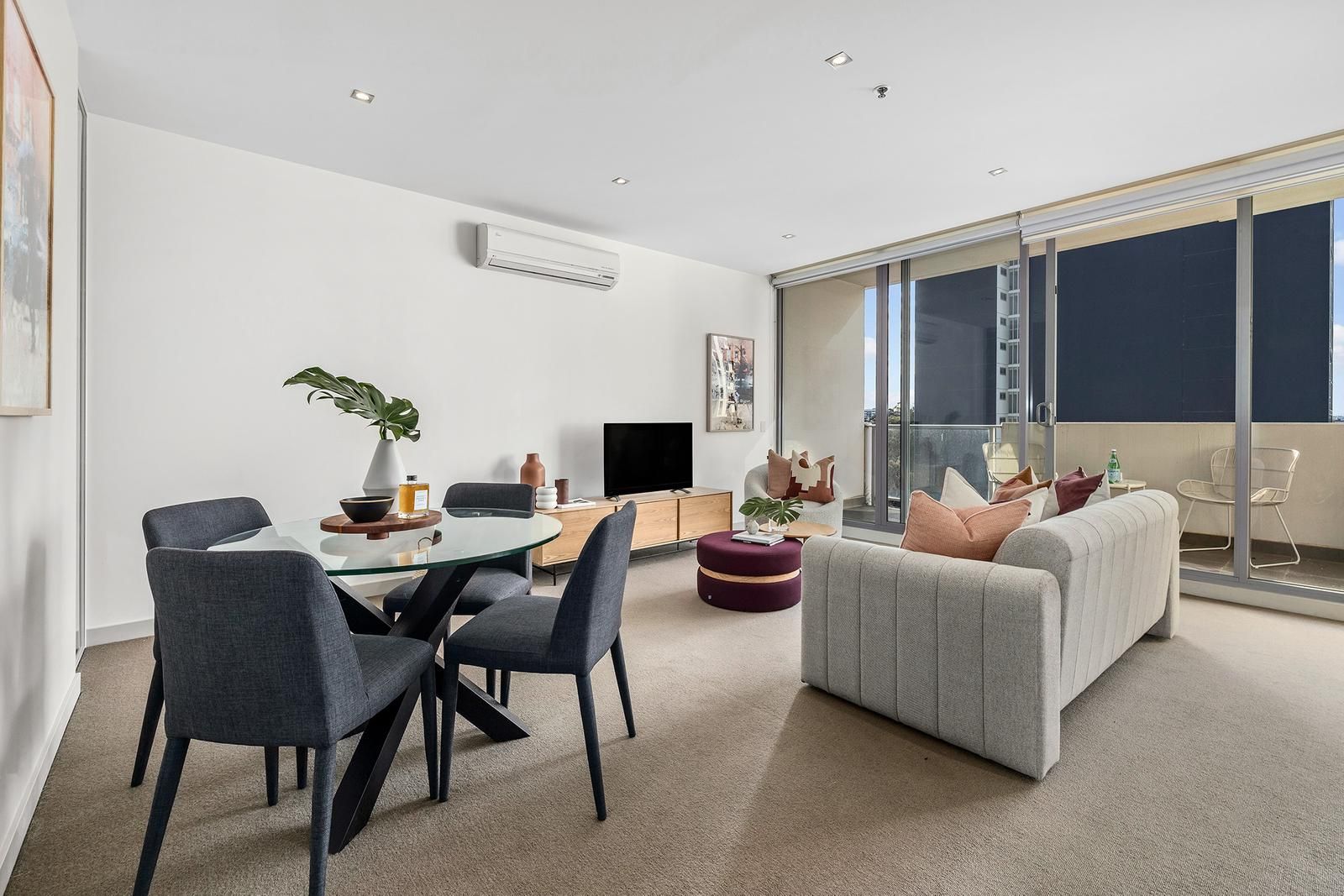 905/12 Yarra Street, South Yarra Property History & Address Research Domain