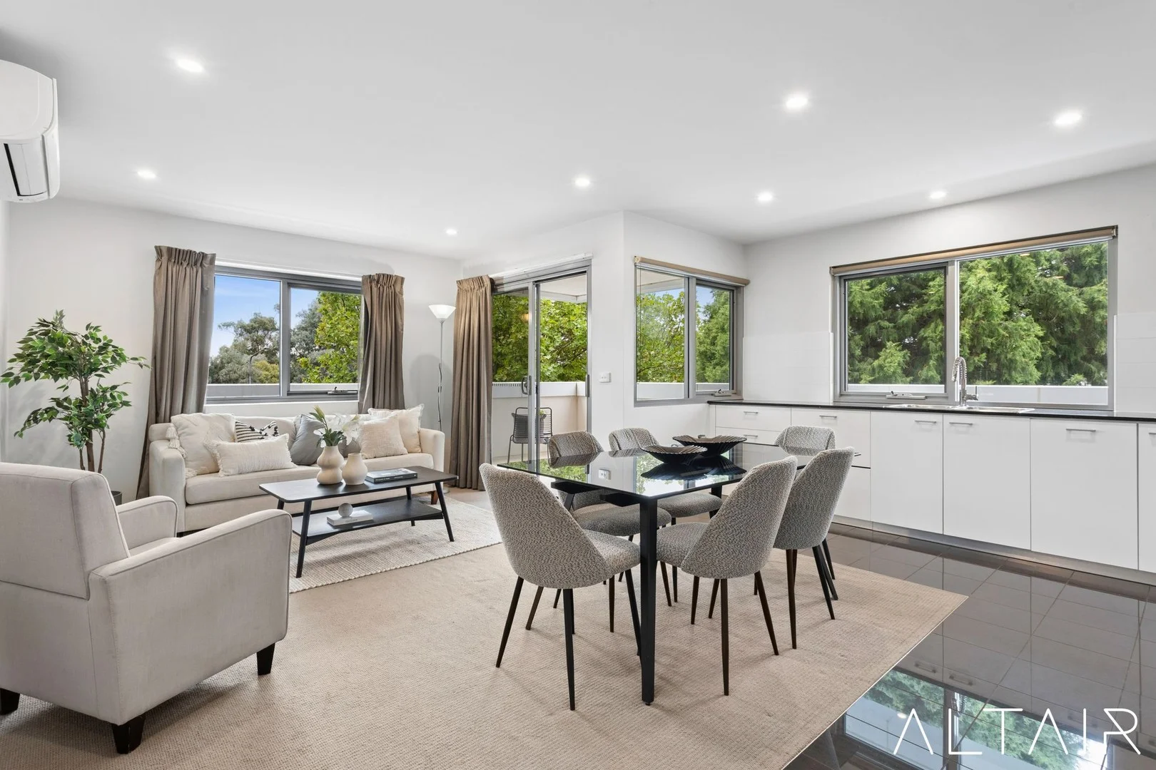 54/10 Ipima Street, Braddon ACT 2612