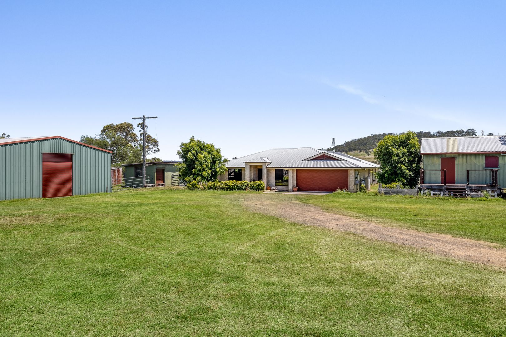 32 HICK ROAD, East Greenmount QLD 4359, Image 1