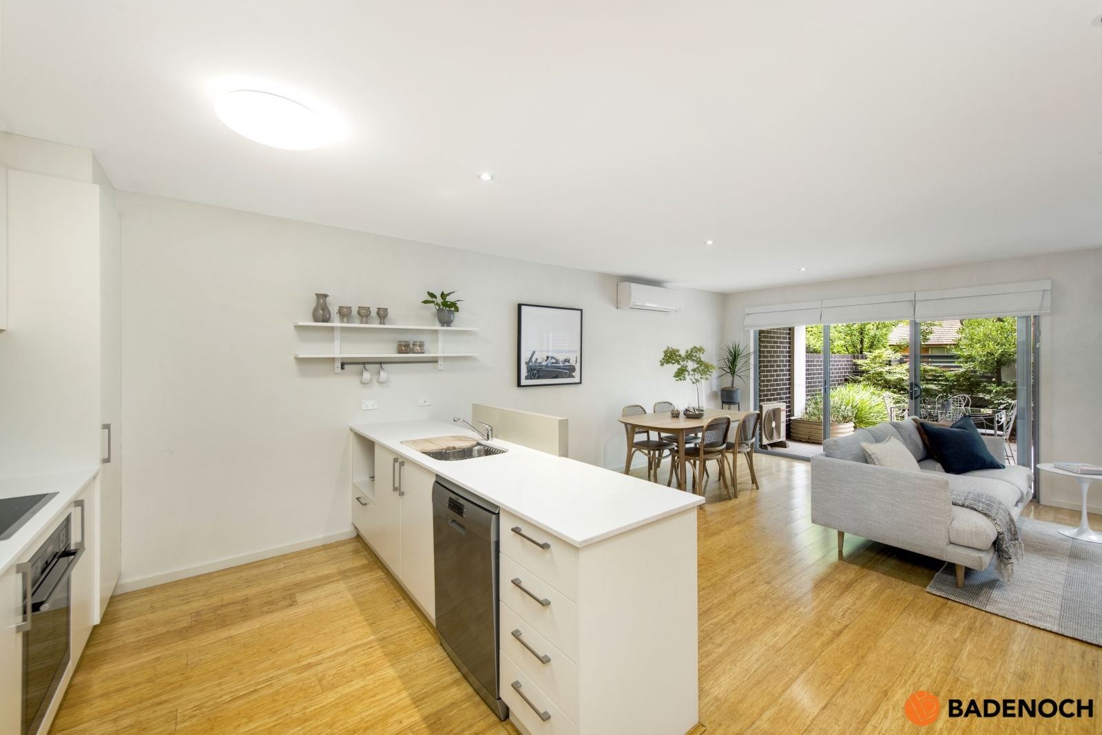 13/9 Wedge Crescent, Turner ACT 2612, Image 2