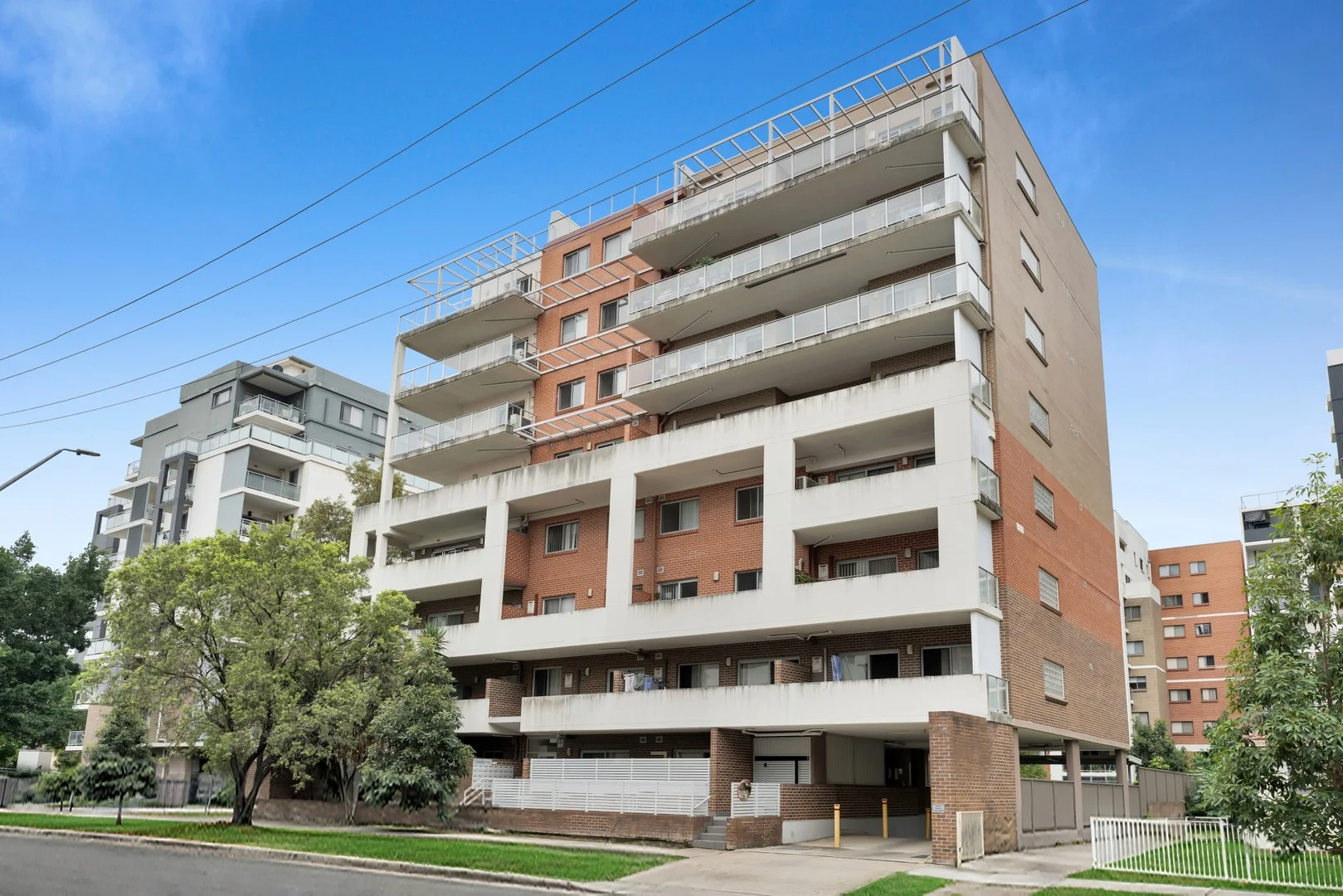 2/6-8 Bathurst Street, Liverpool NSW 2170