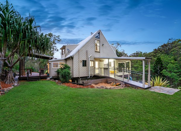 12 Branch Creek Road, Clear Mountain QLD 4500