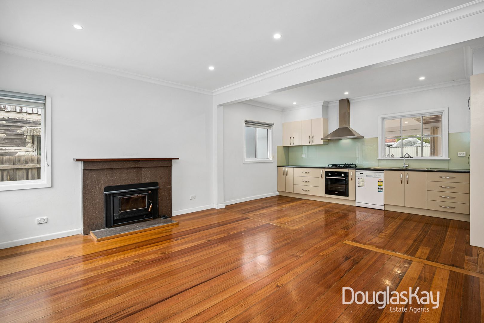 3 Hemphill Road, Sunshine VIC 3020 House For Rent 520 Domain
