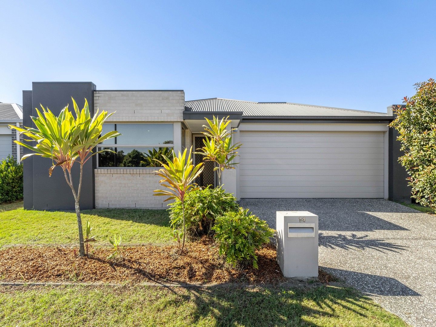 14 Splendid Drive, South Ripley QLD 4306, Image 0