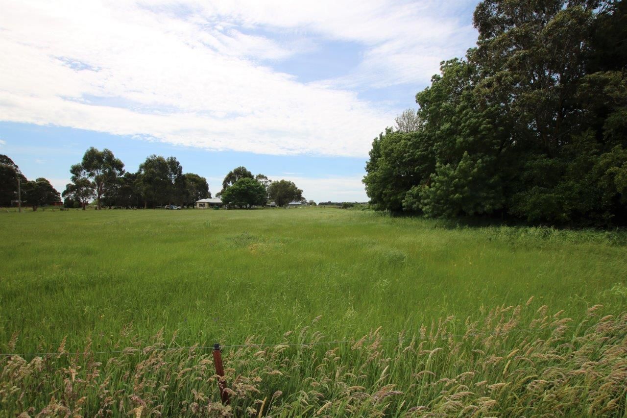 Railway Lot/16 Garvoc-Laang Road, Garvoc VIC 3265, Image 2