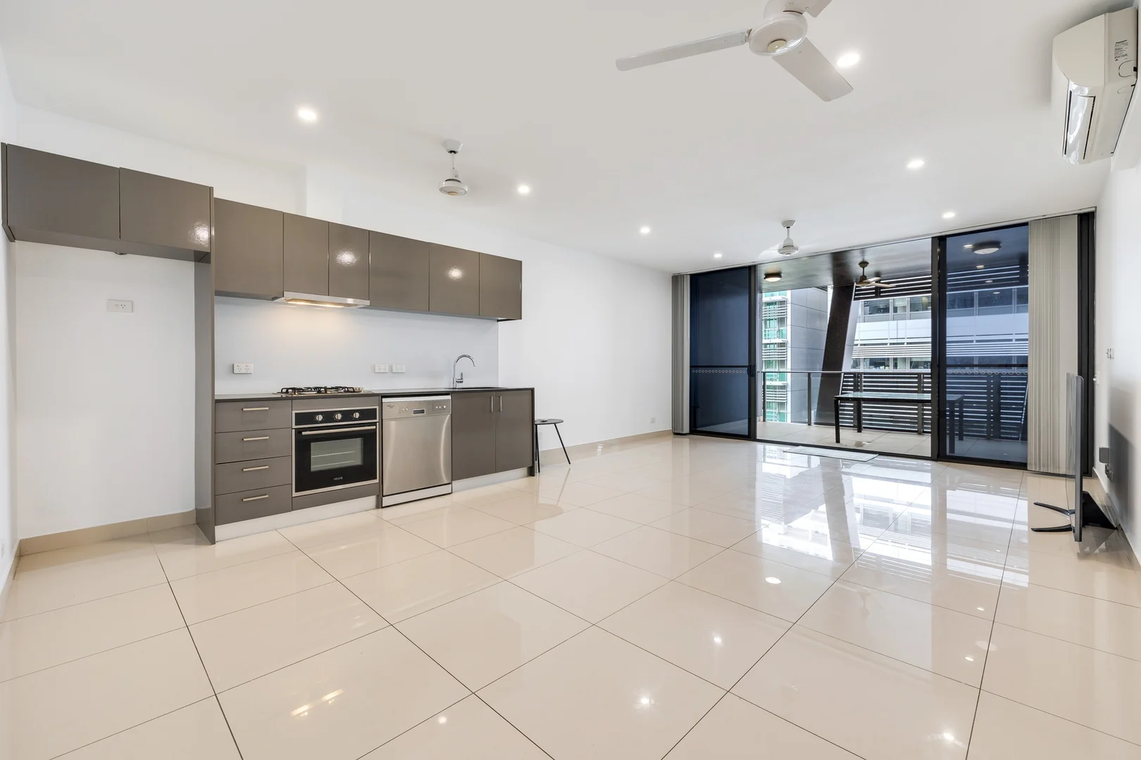 Additional image 3 of 503/44 Wood Street, Darwin City NT 0800