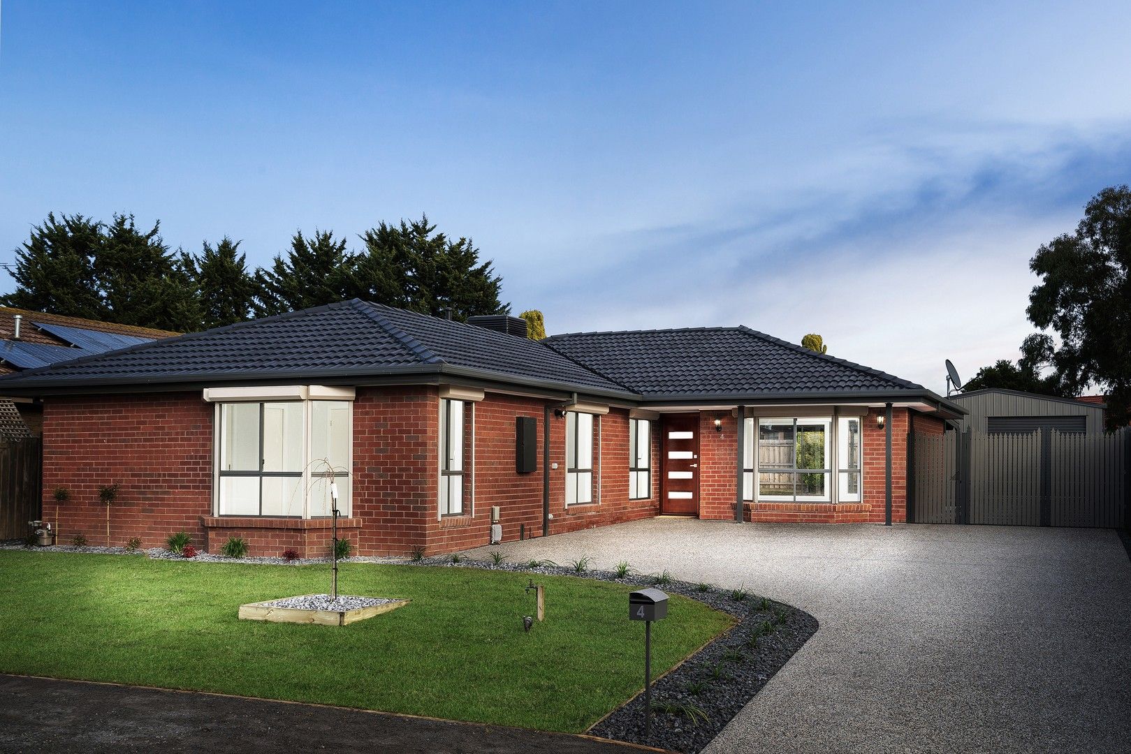 3 bedrooms House in 4 Flinders Crescent WYNDHAM VALE VIC, 3024