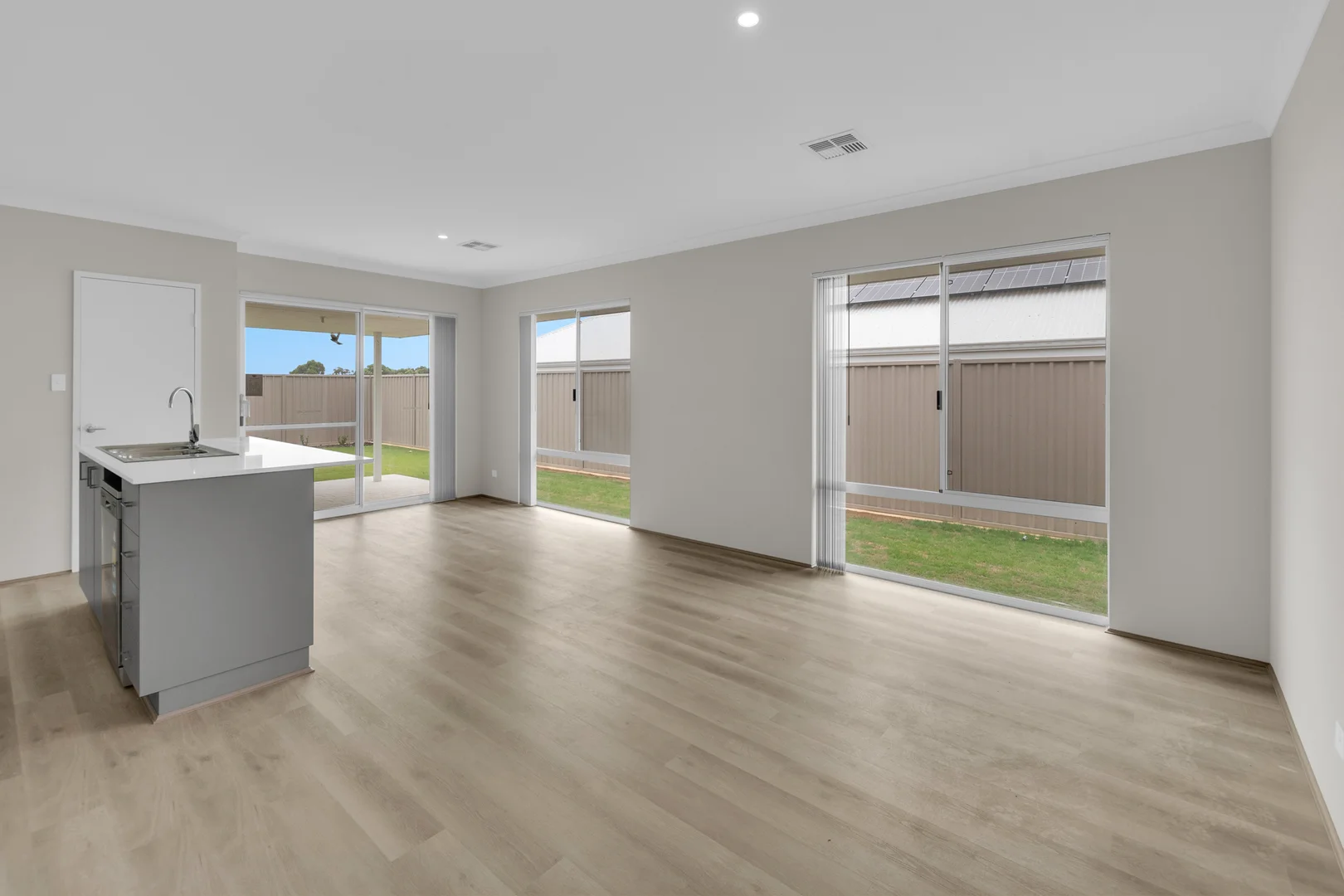 Additional image 3 of 51 Persimmon Crescent, Karnup WA 6176