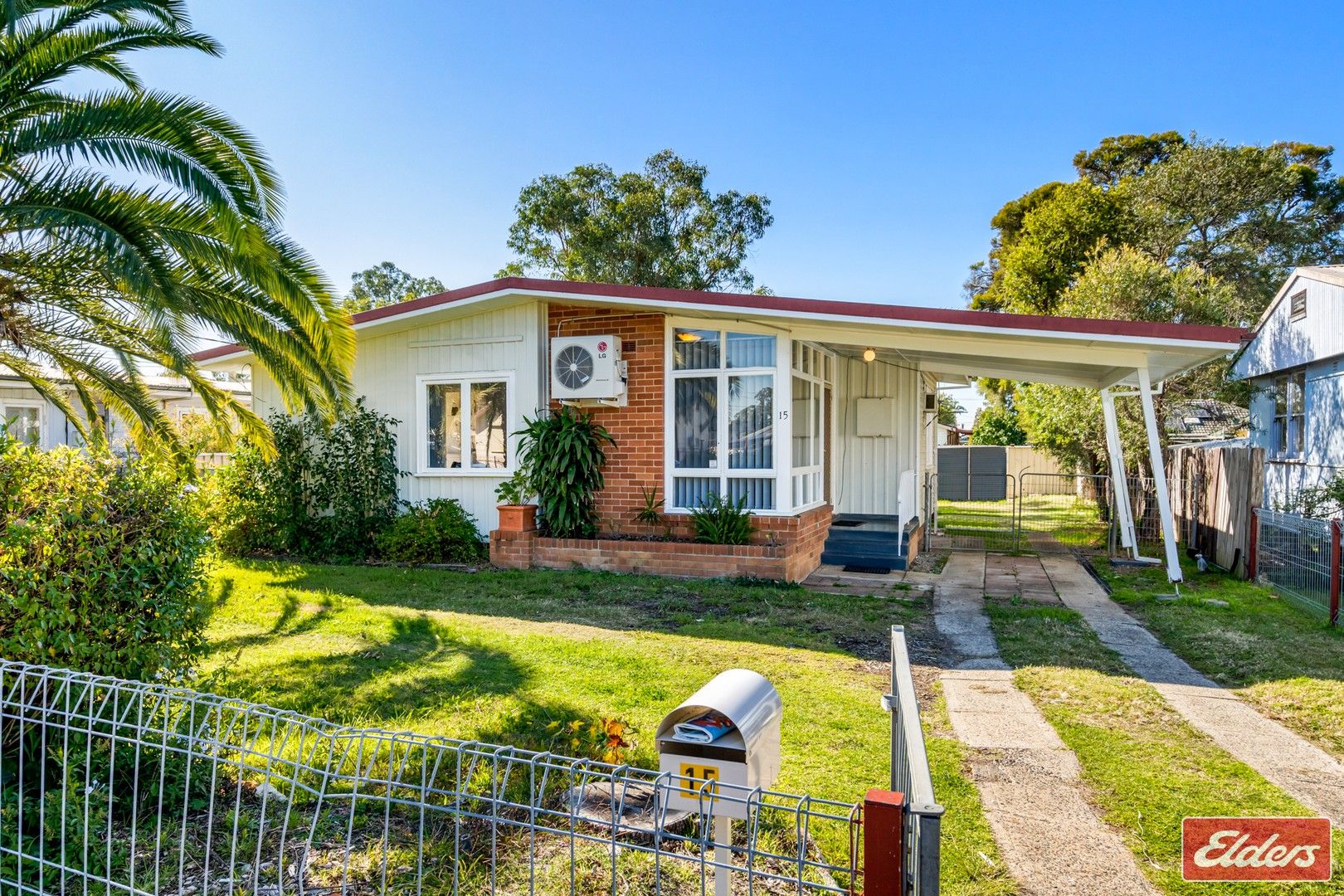 15 Lingayen Avenue, Lethbridge Park NSW 2770, Image 0