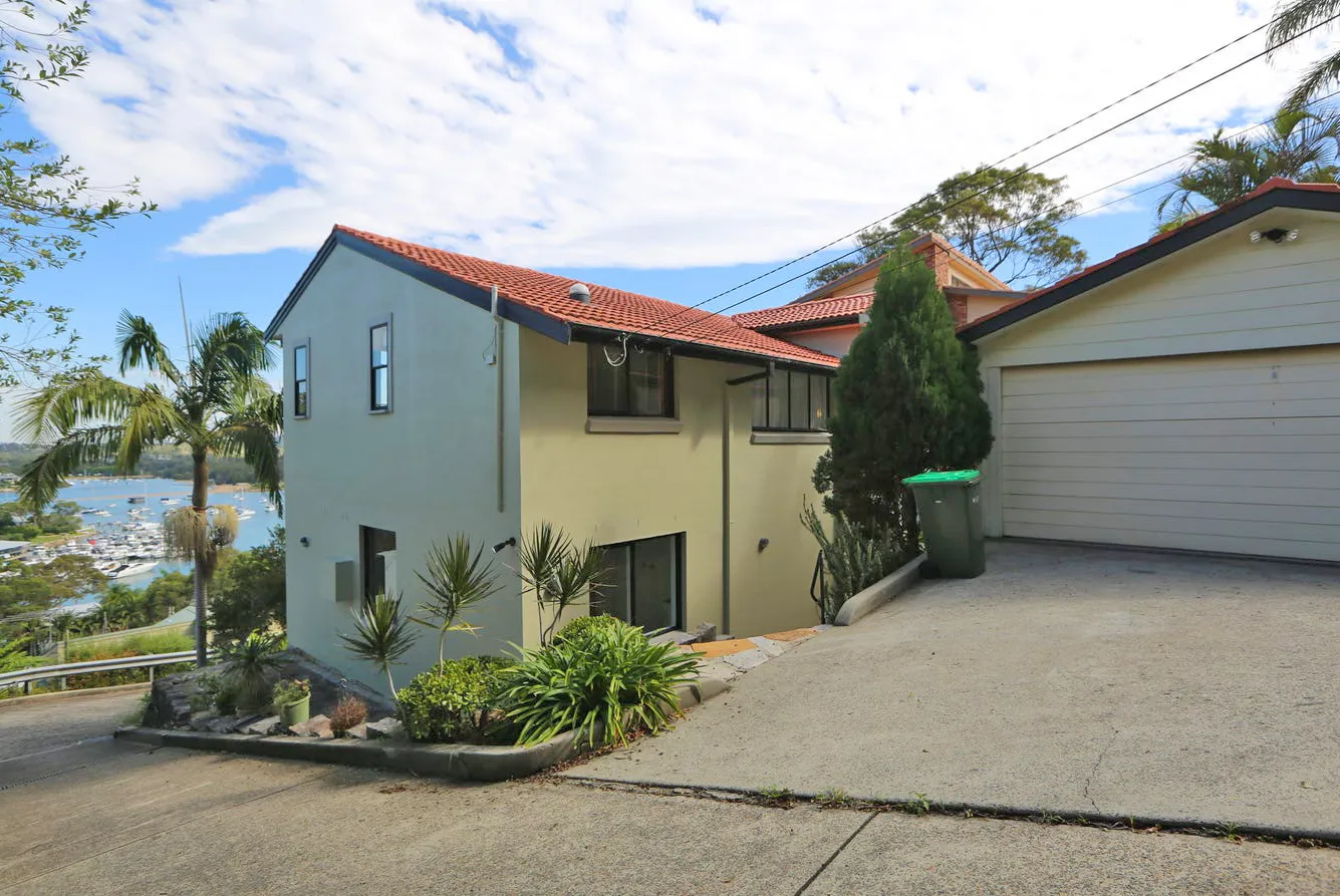 4 bedrooms, 3 bathroom House for rent, Newport