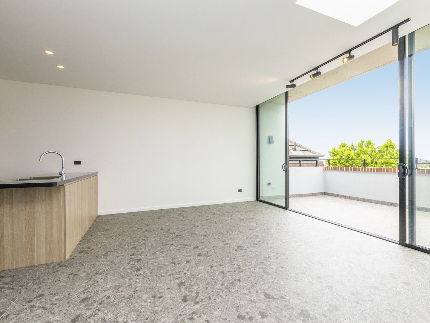 2 bedrooms Penthouse in 402/93 Parraween Street CREMORNE NSW, 2090