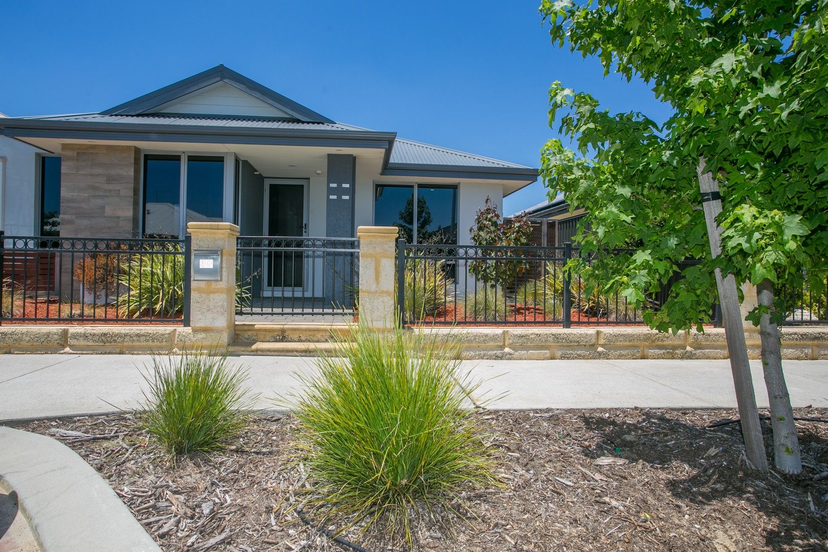 3 bedrooms House in 38 Rivington Entrance AVELEY WA, 6069