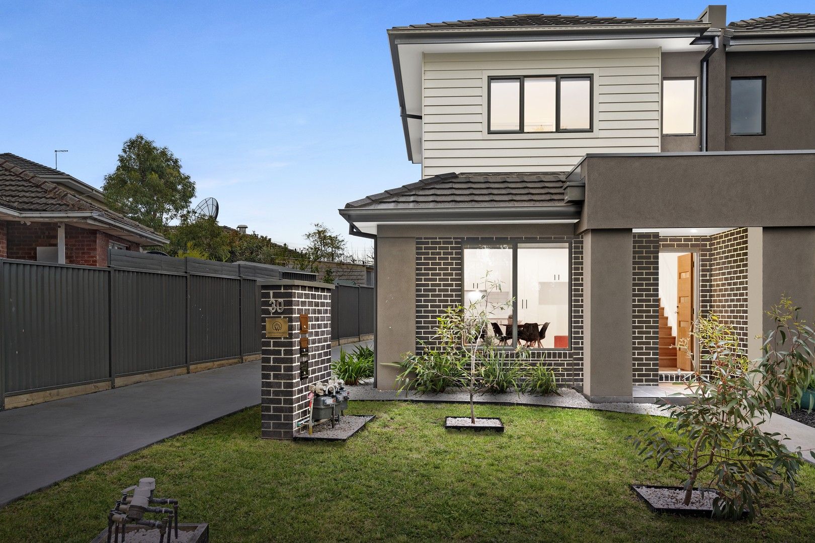 3 bedrooms Townhouse in 1/30 Cuthbert Road RESERVOIR VIC, 3073