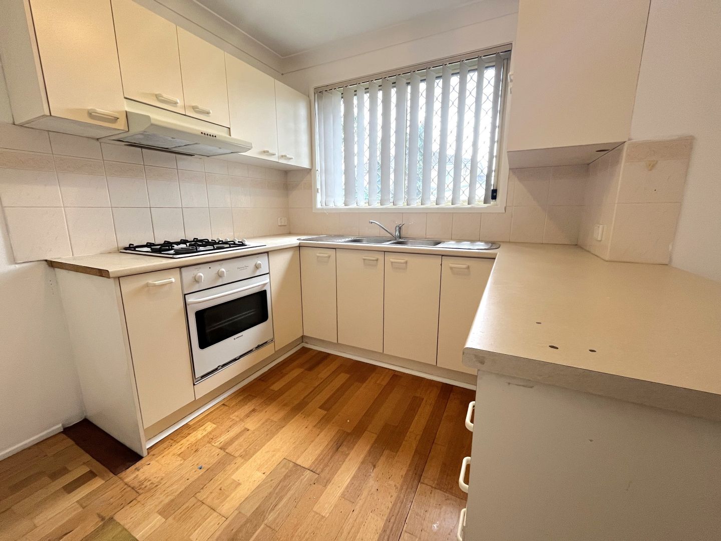 7A Nelligen Close, Prestons NSW 2170 House For Rent Domain