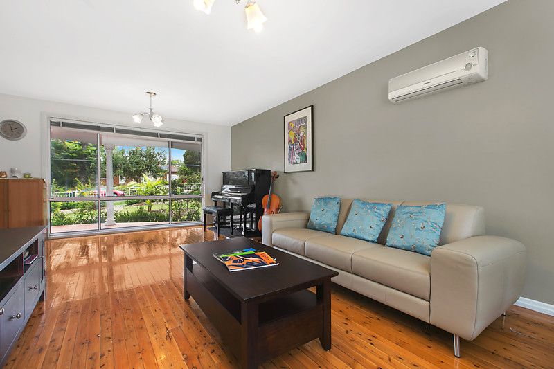 5 bedrooms House in Level Koola Avenue KILLARA NSW, 2071