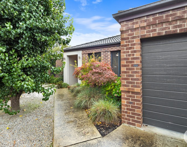 3/4 Dunn Street, Golden Point VIC 3350