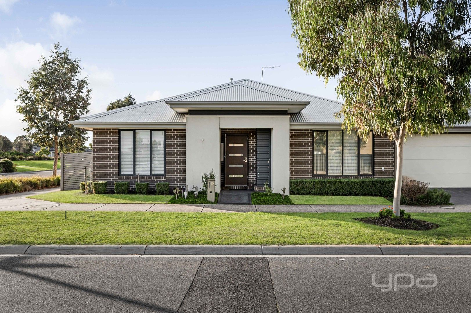 80 Peppertree Parade, Craigieburn VIC 3064, Image 0