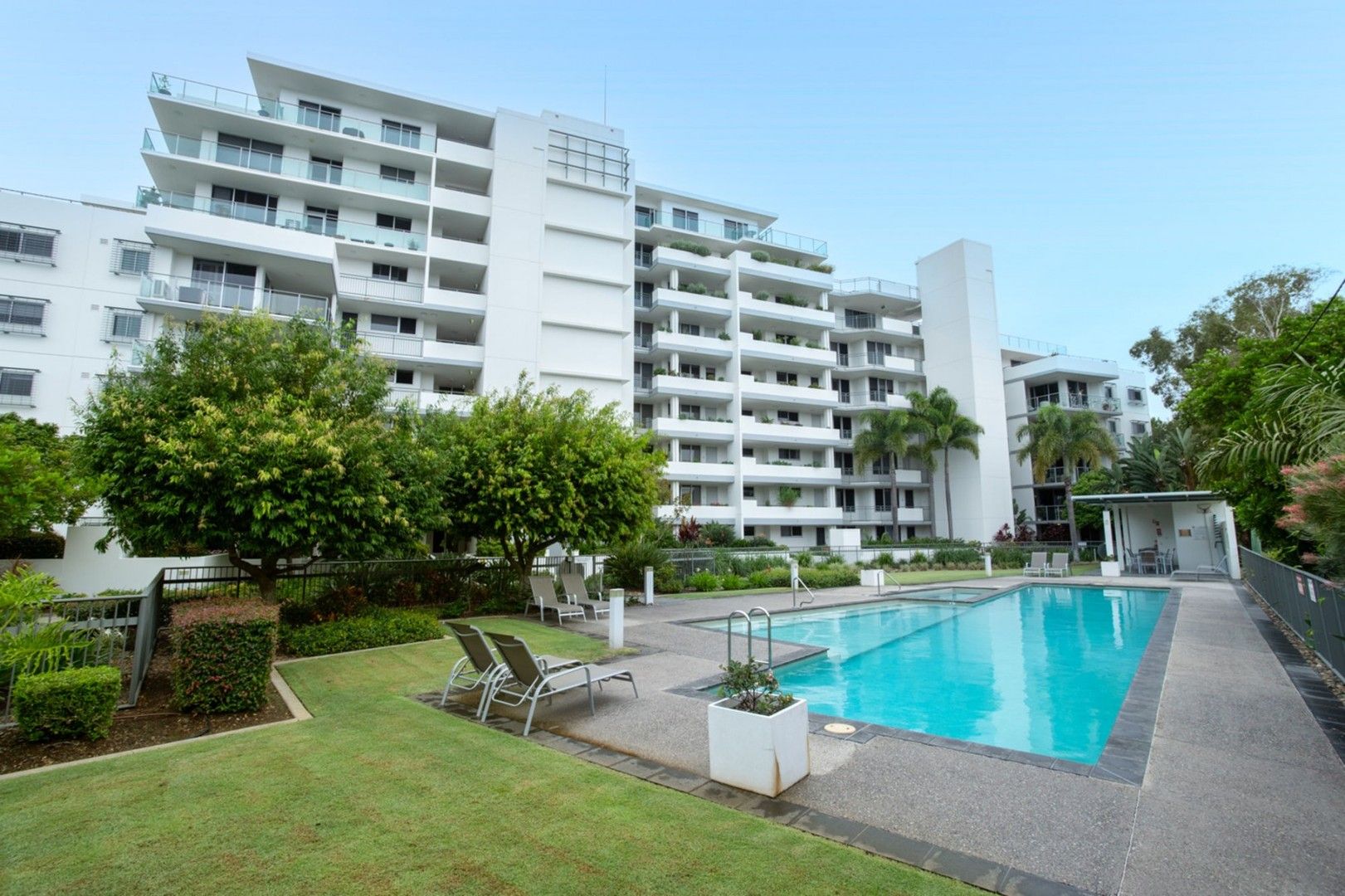 2 bedrooms Apartment / Unit / Flat in 2401/1 Mungar st MAROOCHYDORE QLD, 4558
