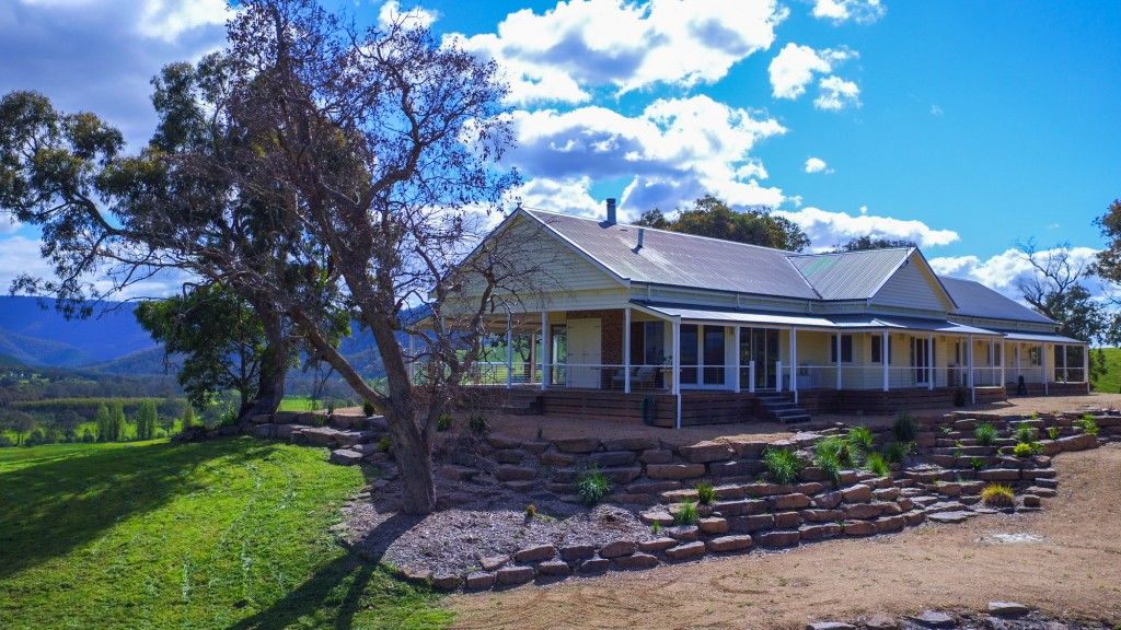 405 Howes Creek-Goughs Bay Road, Goughs Bay VIC 3723, Image 0