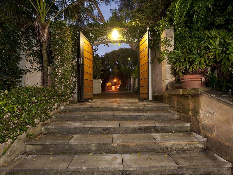 4 bedrooms House in 115 Forrest Street PEPPERMINT GROVE WA, 6011