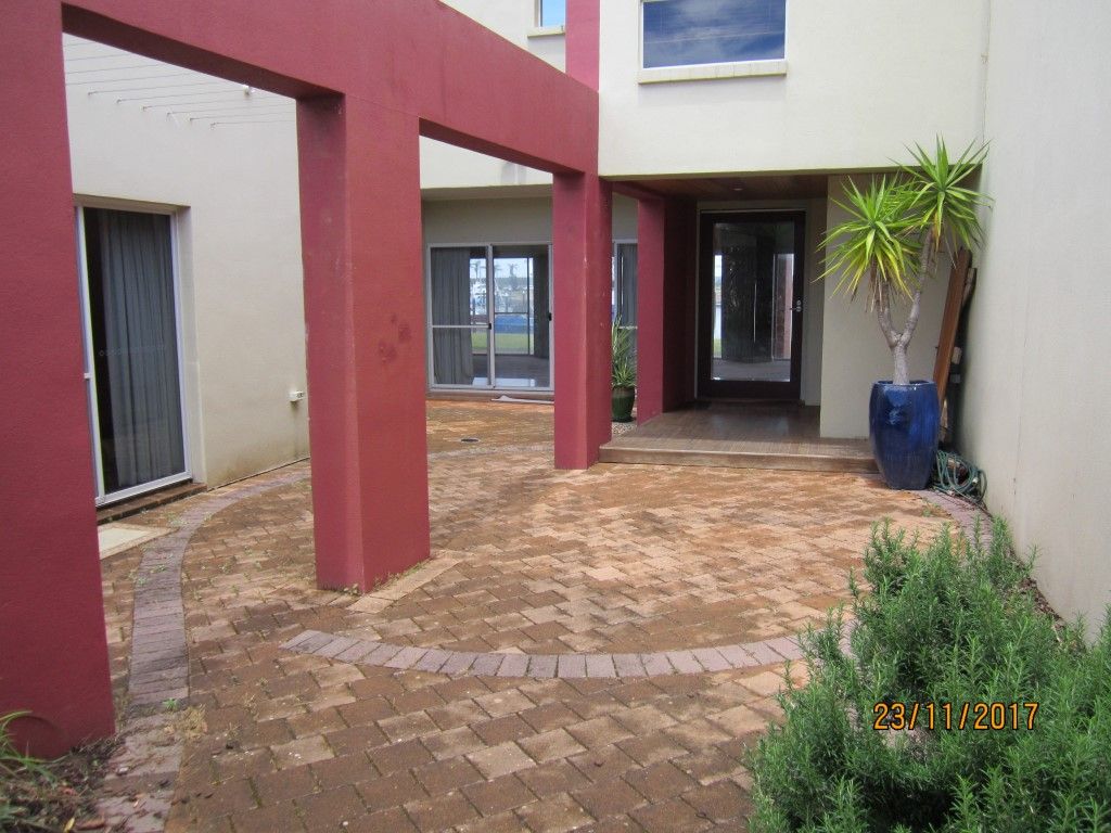 4/2 Sandy Point Drive, Port Lincoln SA 5606, Image 0