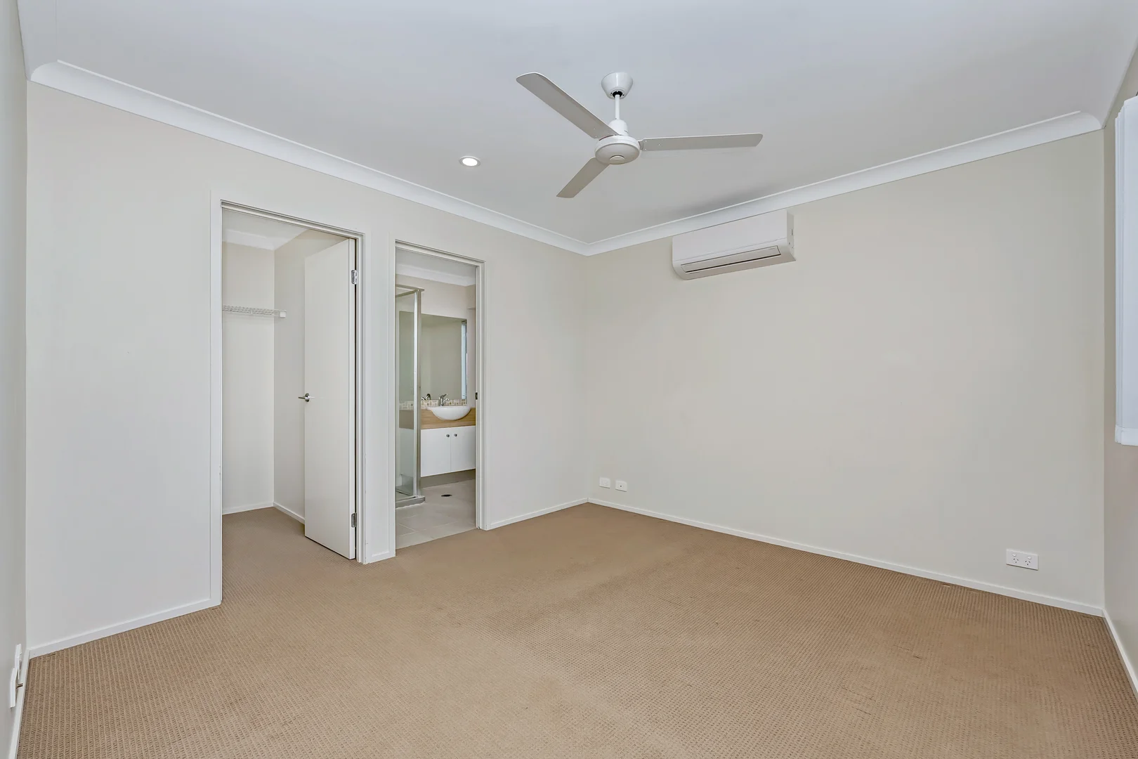 Additional image 4 of 38 Yass Circuit, Kelso QLD 4815