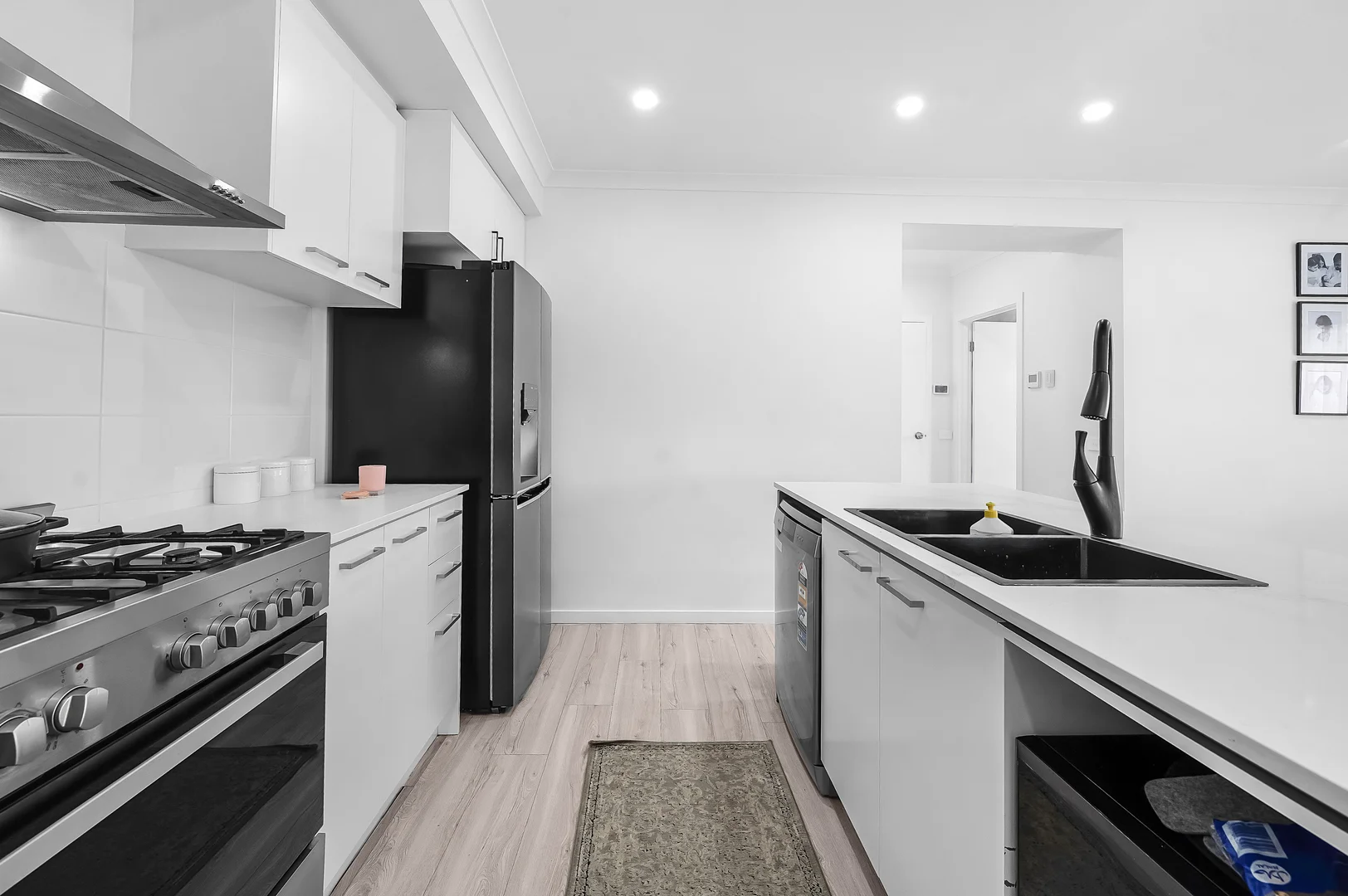 Additional image 18 of 5 Onoway Approach, Mickleham VIC 3064