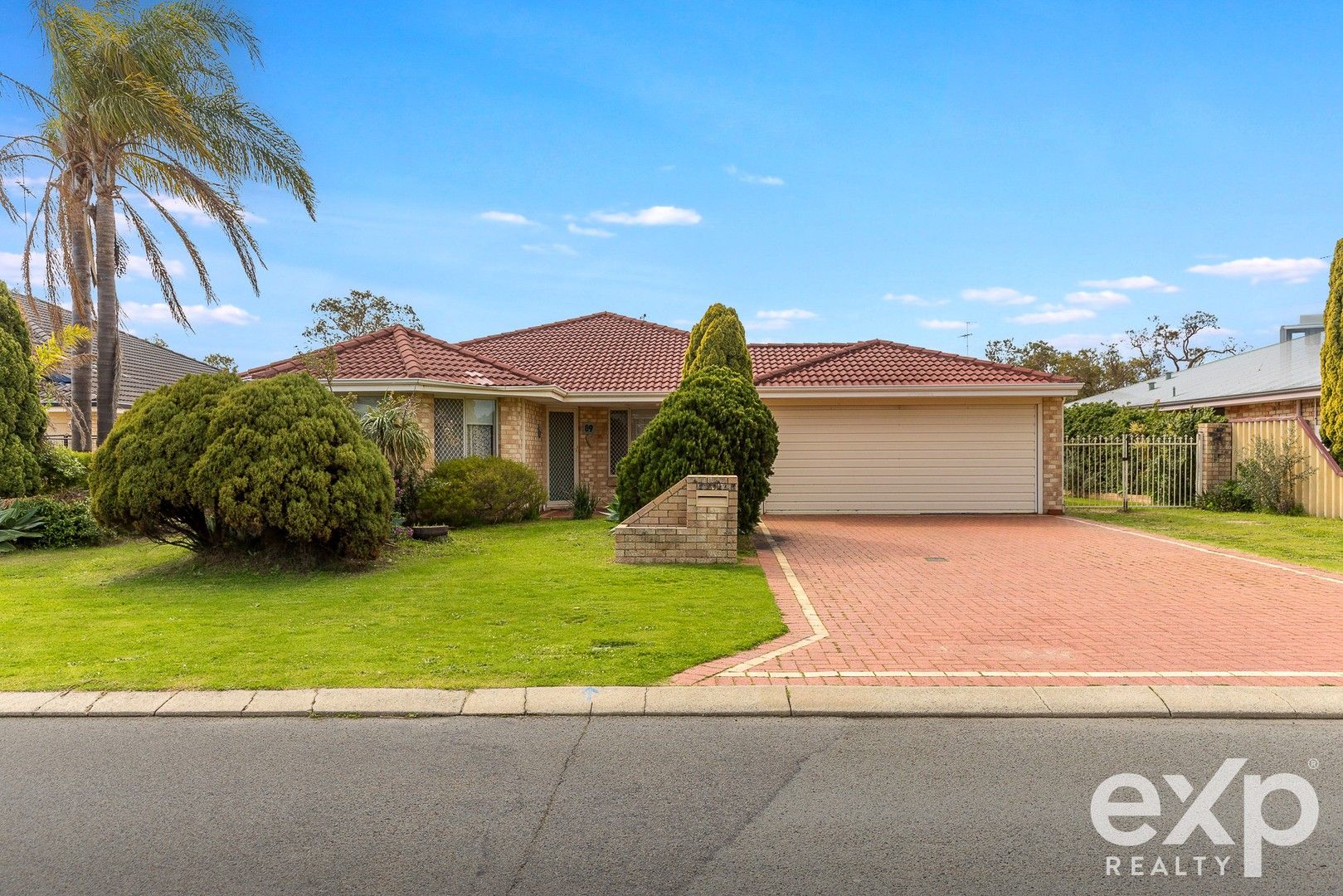3 bedrooms House in 89 Willoughbridge Crescent ERSKINE WA, 6210