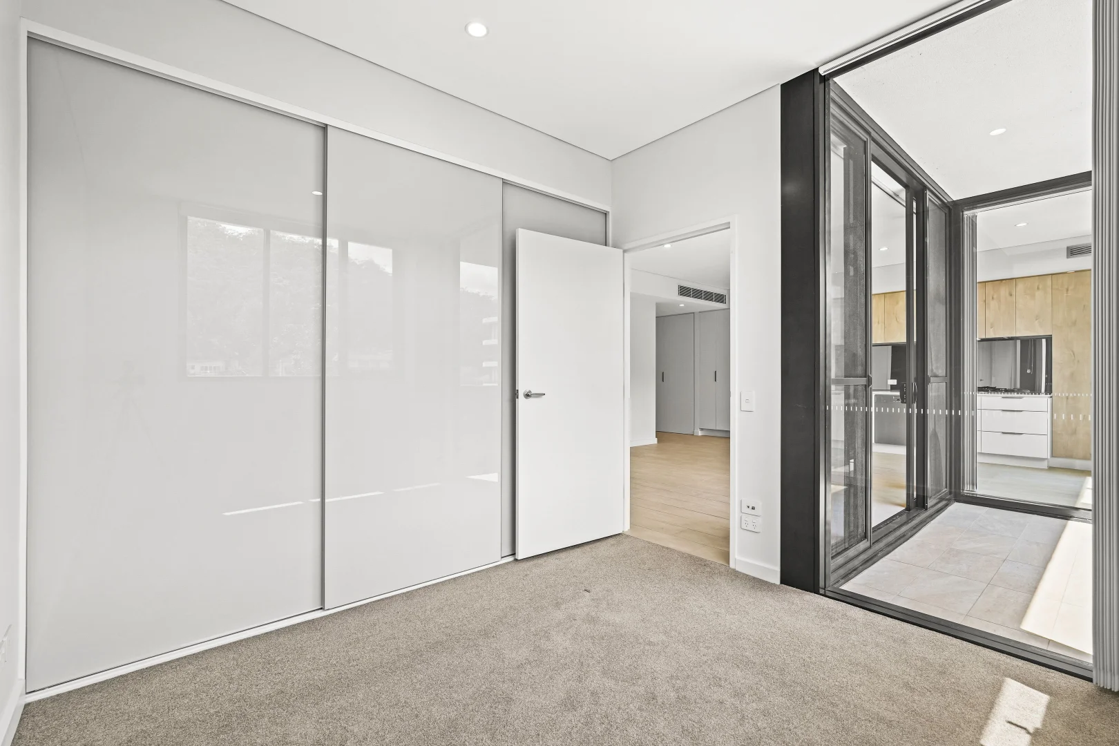 Additional image 7 of 705/8 St George Street, Gosford NSW 2250