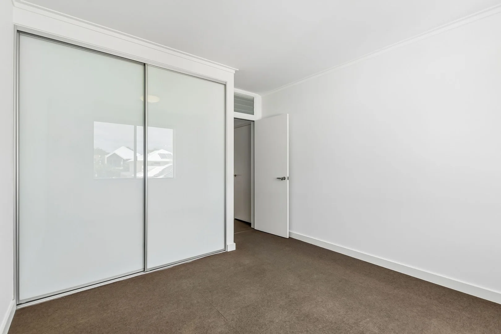 Additional image 4 of 8 Lupin Hill Grove, Nedlands WA 6009