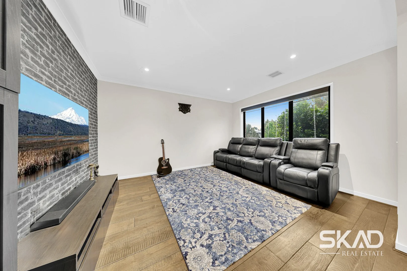 Additional image 2 of 47 Clopton Rise, Craigieburn VIC 3064