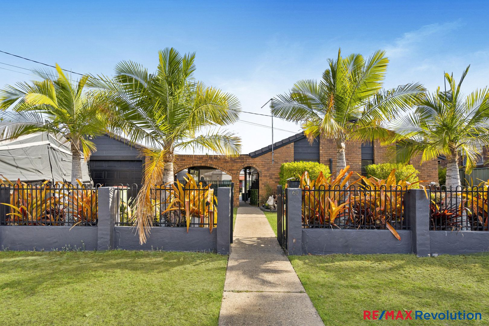 60 Robert Stanley Drive, Mount Warren Park QLD 4207, Image 1