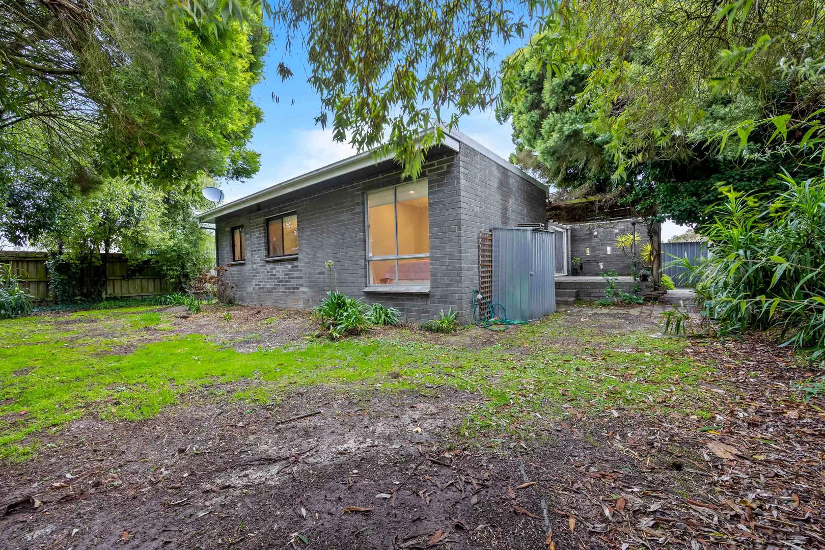 Additional image 7 of 1/30 Browns Parade, Wendouree VIC 3355