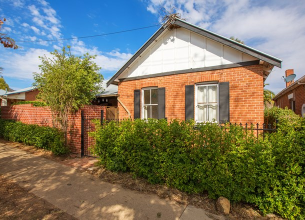 39 Bourke Street, Tamworth NSW 2340