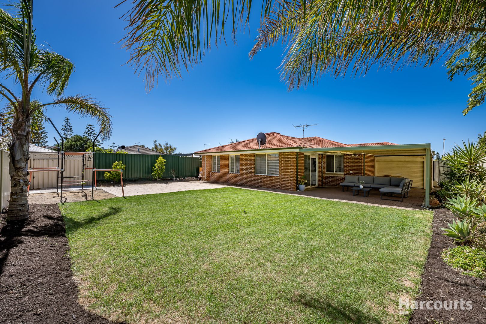 15 Christian Circle, Quinns Rocks WA 6030, Image 2