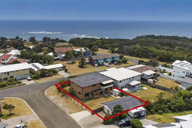 Picture of 7 Acacia Street, MINNIE WATER NSW 2462