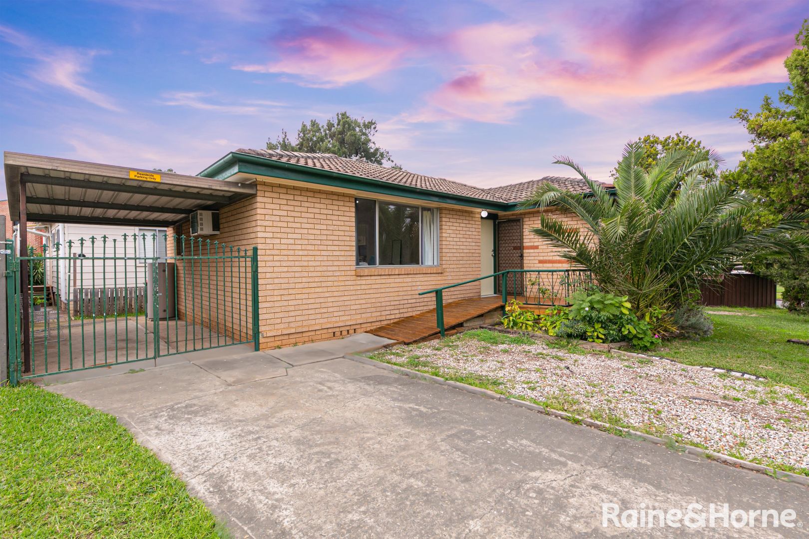 2 Tarun Place, Dharruk NSW 2770, Image 2