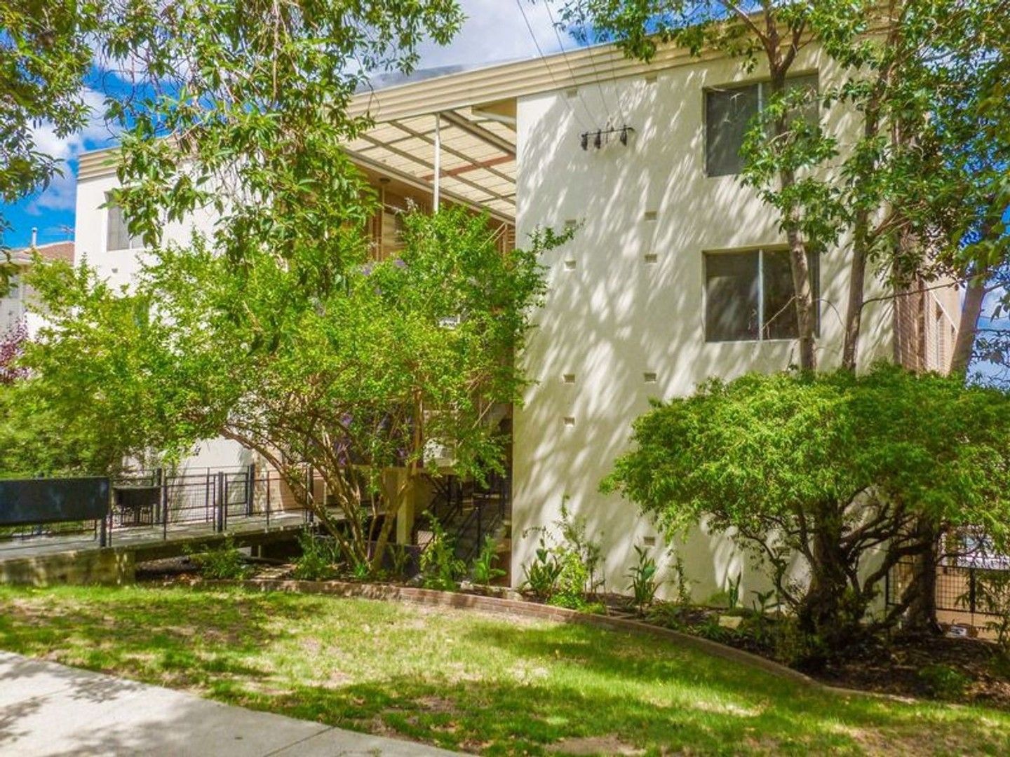 17/15 King Street, Victoria Park WA 6100 Apartment For Rent