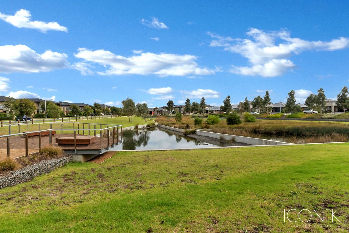 16 Grenville Walk, Lalor VIC 3075, Image 1