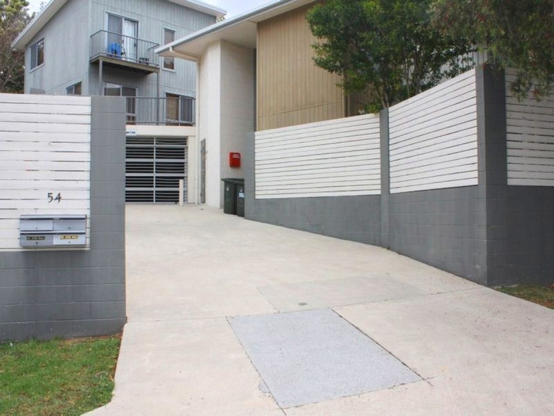 3 bedrooms Townhouse in 5/54 Erneton Street NEWMARKET QLD, 4051