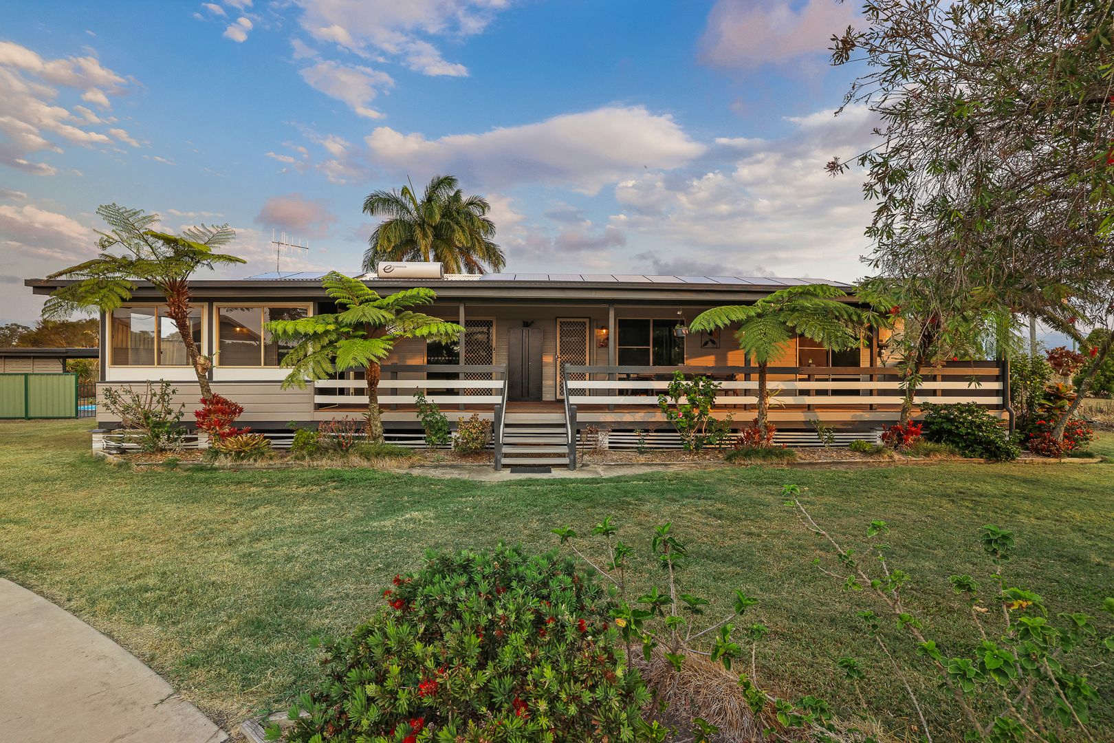 852 Booyan Rd, Moore Park Beach QLD 4670, Image 2