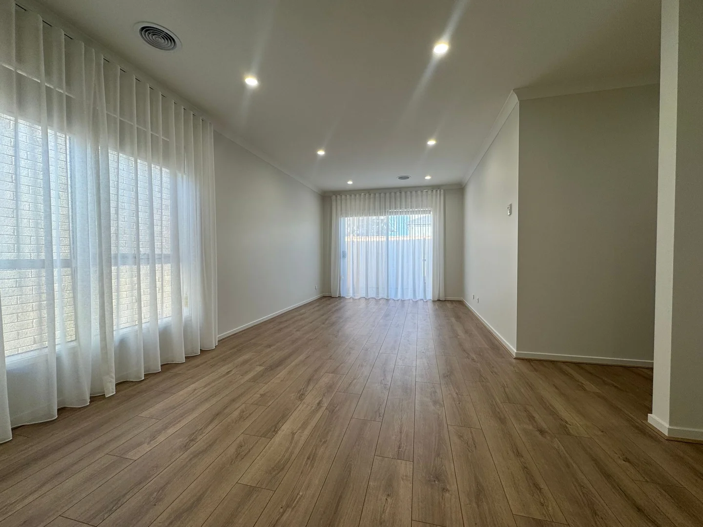 Additional image 9 of 5 Lismac Ave, Clyde North VIC 3978