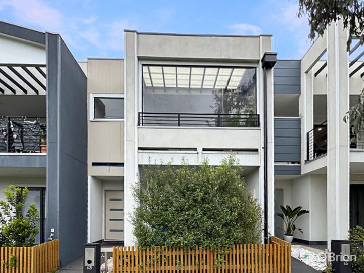 3 bedrooms House in 63 Flicka Boulevard CRANBOURNE WEST VIC, 3977