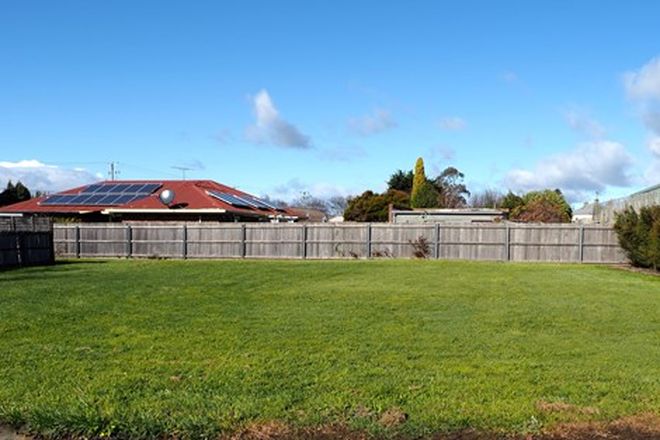 Picture of 13 Coachman's Road, EVANDALE TAS 7212