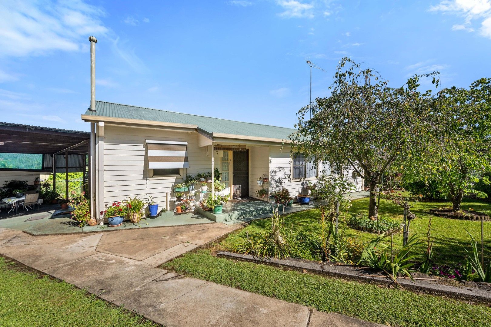 7 Hill Street, Mount Beauty VIC 3699, Image 0