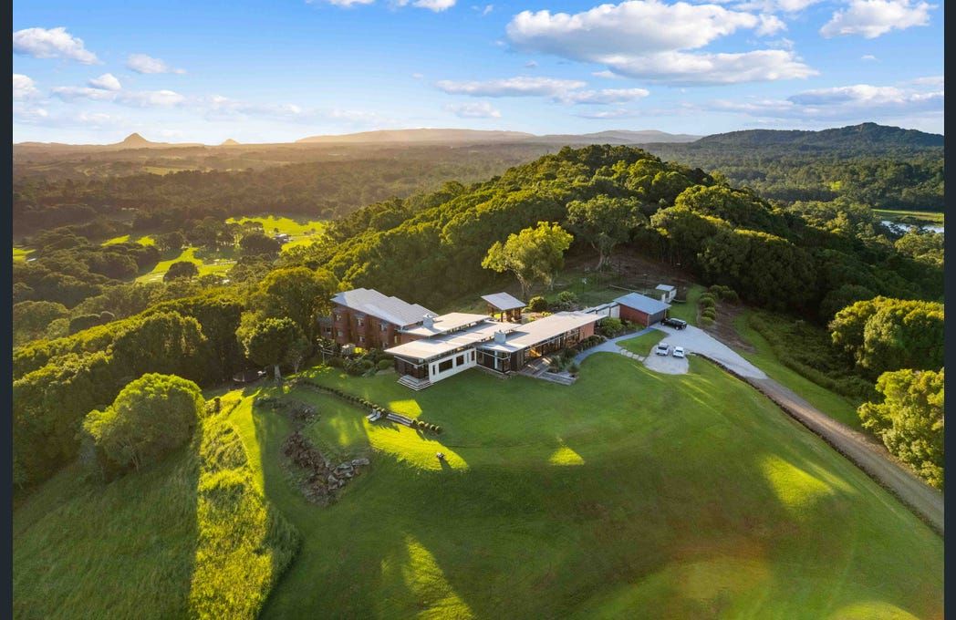 7 bedrooms Acreage / Semi-Rural in 368 Dath Henderson Road TINBEERWAH QLD, 4563